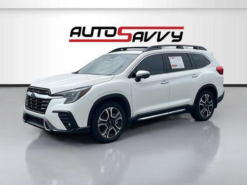 Crystal White Pearl 2023 Subaru Ascent Touring 7-Passenger