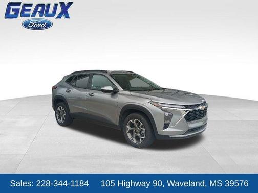 Sterling Gray Metallic 2025 Chevrolet Trax LT