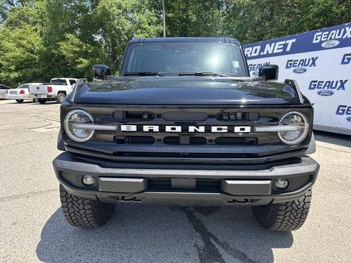 Shadow Black 2026 Ford Bronco Outer Banks