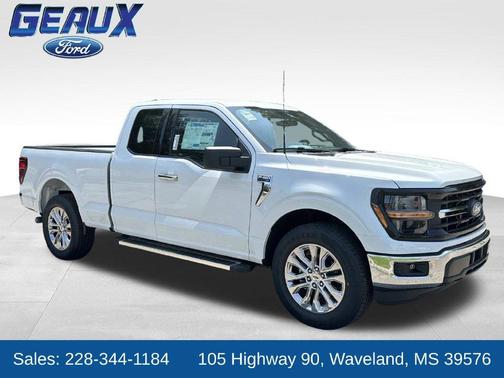 Oxford White 2026 Ford F-150 XLT