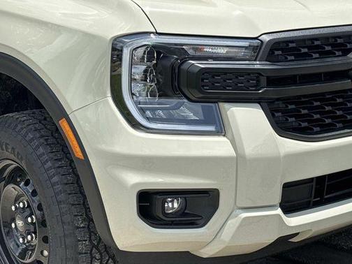 Desert Sand 2026 Ford Ranger XL