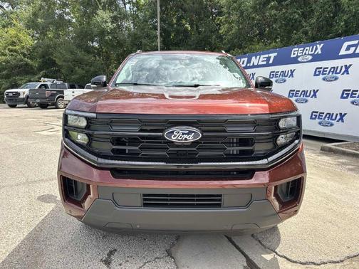 Bronze 2027 Ford Expedition Max ACTIVE