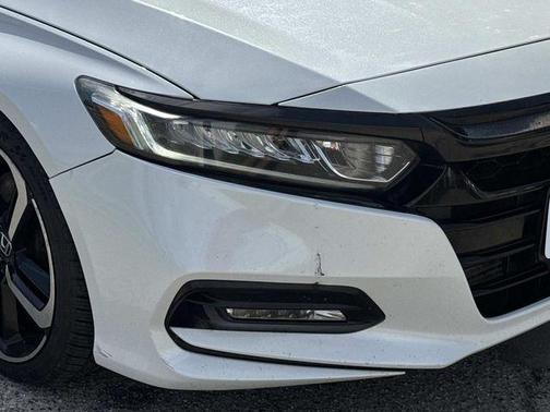 Platinum White Pearl 2019 Honda Accord Sport 2.0T