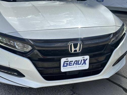 Platinum White Pearl 2019 Honda Accord Sport 2.0T