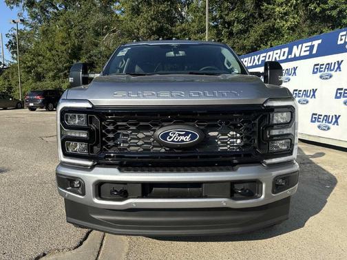 Iconic Silver Metallic 2027 Ford F-250 Lariat