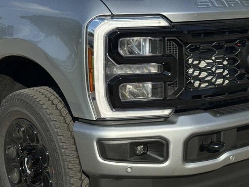 Iconic Silver Metallic 2027 Ford F-250 Lariat