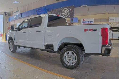 Oxford White 2024 Ford F-250 XLT