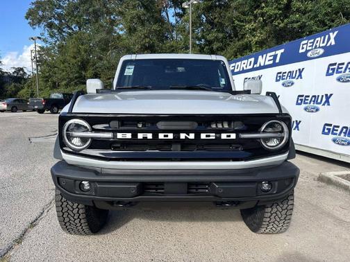 Avalanche 2026 Ford Bronco Outer Banks