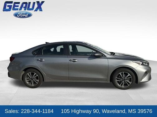 Steel Gray 2024 Kia Forte LXS