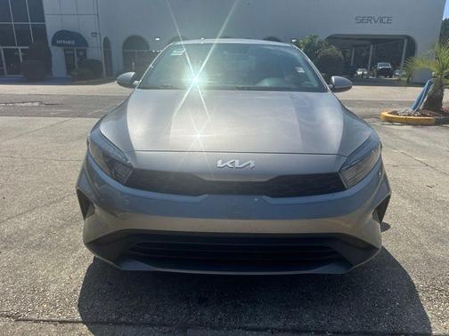 Steel Gray 2024 Kia Forte LXS