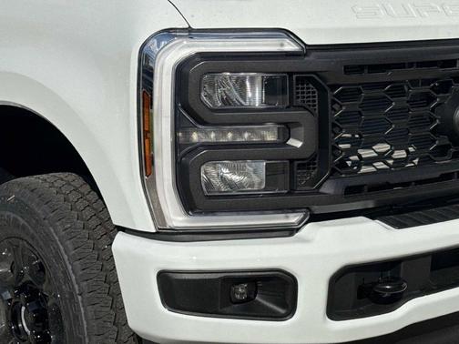 Oxford White 2026 Ford F-250 XL