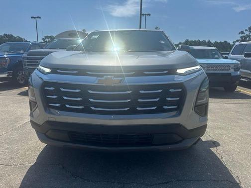 Sterling Gray Metallic 2026 Chevrolet Equinox LT
