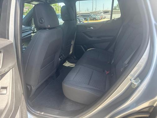 Sterling Gray Metallic 2026 Chevrolet Equinox LT