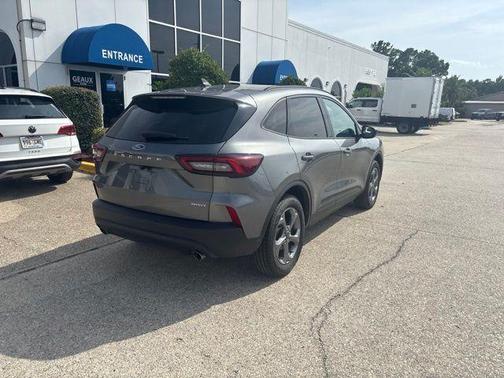 Gray Metallic 2025 Ford Escape ST-Line
