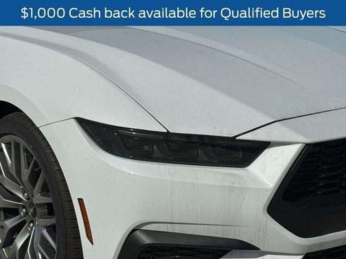 Oxford White 2025 Ford Mustang EcoBoost Premium