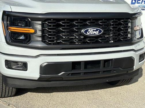 Avalanche 2026 Ford F-150 STX