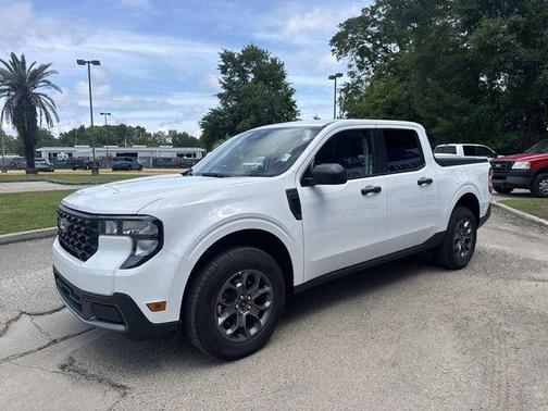 Oxford White 2026 Ford Maverick XLT