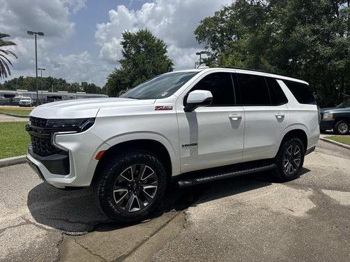 Iridescent Pearl Tricoat 2023 Chevrolet Tahoe Z71