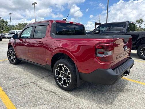 Ruby Red Metallic 2025 Ford Maverick Lariat