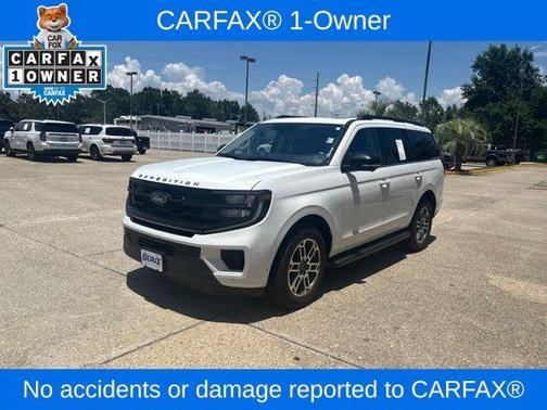 Oxford White 2025 Ford Expedition Active