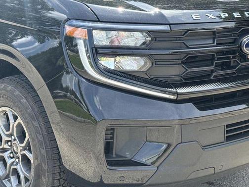 Black Metallic 2026 Ford Expedition Active