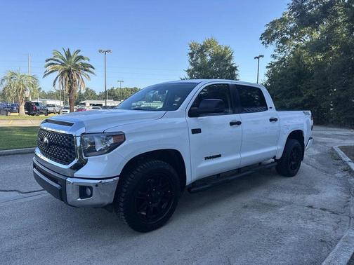 Super White 2021 Toyota Tundra SR5