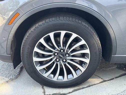Metallic 2024 Lincoln Aviator Reserve AWD