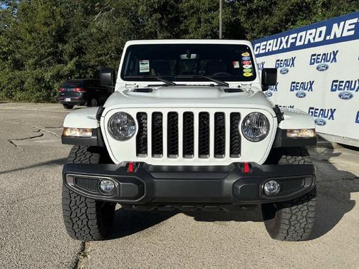 Bright White Clearcoat 2023 Jeep Gladiator Rubicon