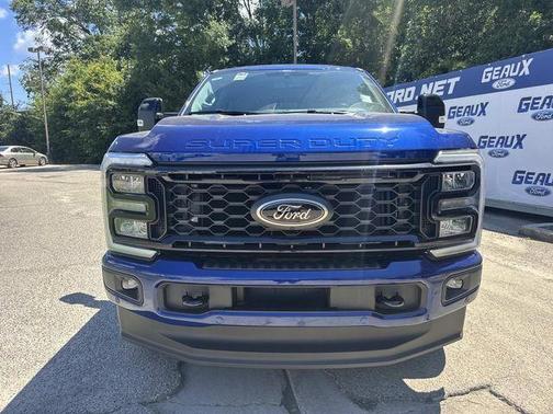 Blue Metallic 2026 Ford F-250 Lariat