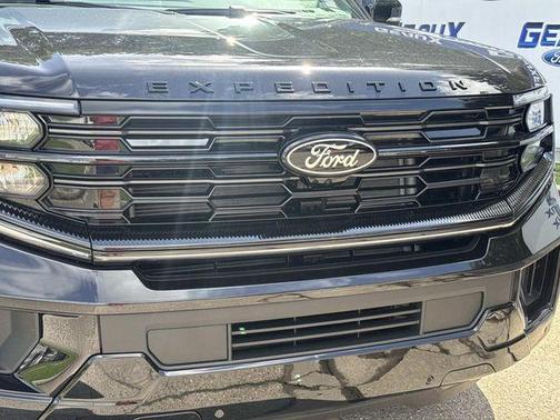 Black Metallic 2026 Ford Expedition Platinum