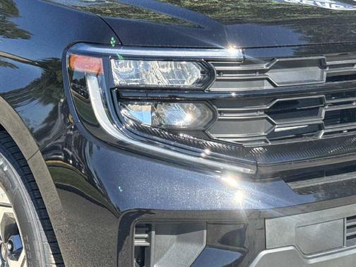 Agate Black Metallic 2027 Ford Expedition Max ACTIVE
