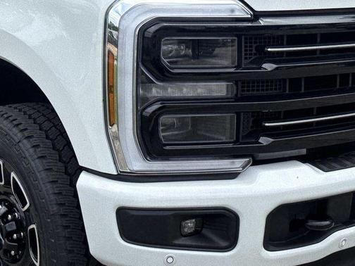 White Metallic 2026 Ford F-350 Platinum
