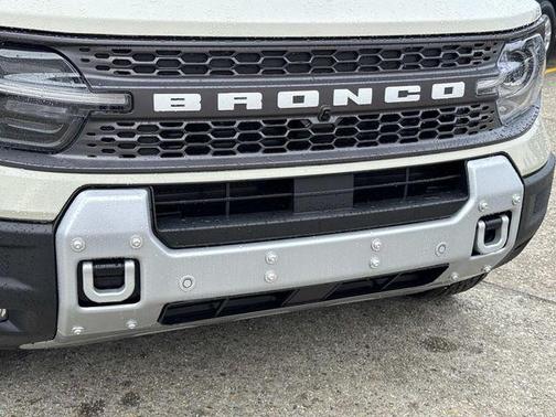 Desert Sand 2025 Ford Bronco Sport Badlands