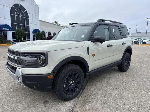 Desert Sand 2025 Ford Bronco Sport Badlands