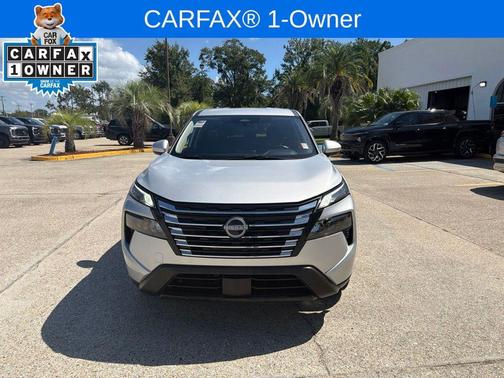 Brilliant Silver Metallic 2025 Nissan Rogue SV