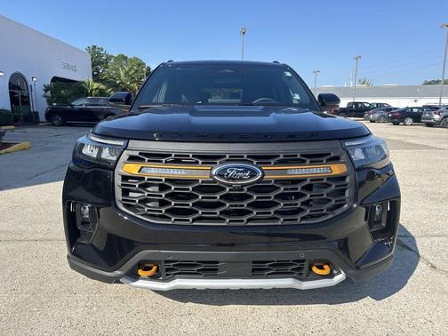 Black Metallic 2026 Ford Explorer Tremor