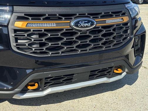 Black Metallic 2026 Ford Explorer Tremor