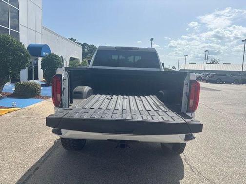 White Frost 2020 GMC Sierra 2500 Denali