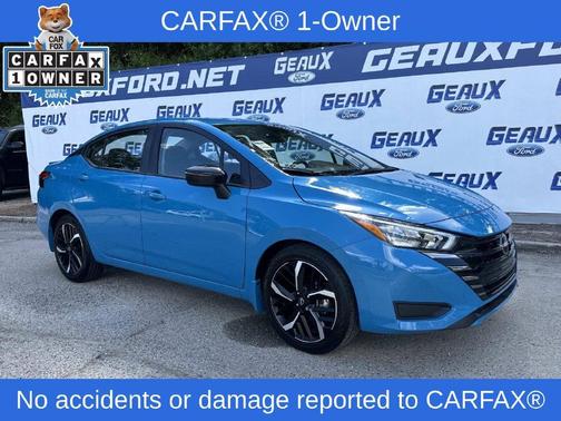 Arctic Blue Met 2025 Nissan Versa 1.6 SR