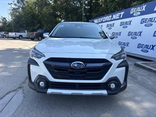 Crystal White Pearl 2025 Subaru Outback Touring XT