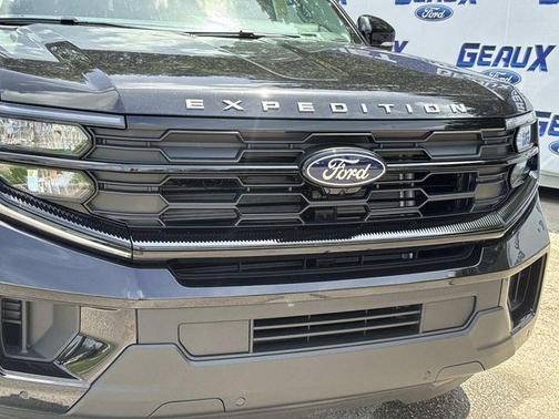 Black Metallic 2026 Ford Expedition Active