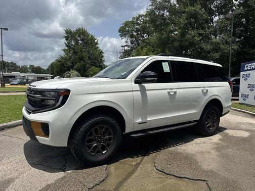 White Metallic 2026 Ford Expedition Tremor
