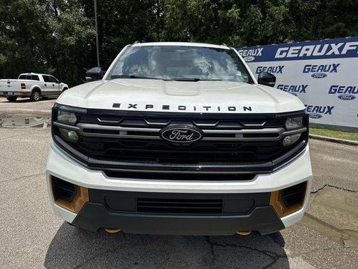 White Metallic 2026 Ford Expedition Tremor