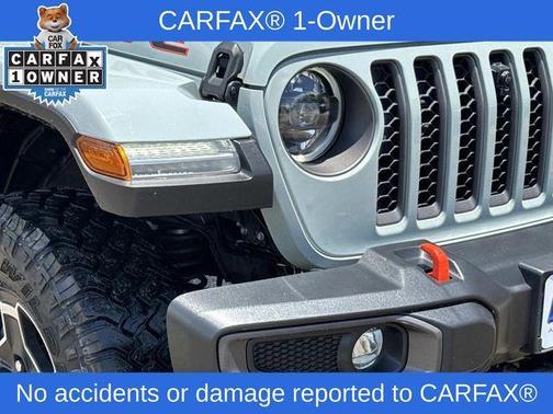 Earl Clearcoat 2023 Jeep Gladiator Mojave