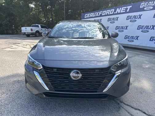 Gun Metallic 2024 Nissan Sentra SV