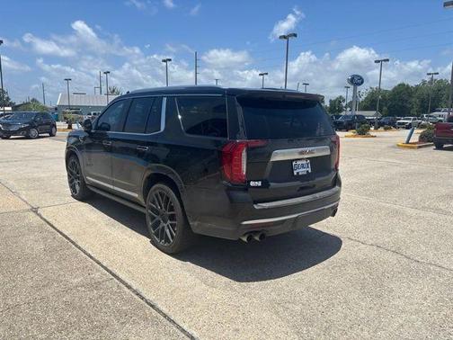 Black Metallic 2021 GMC Yukon Denali