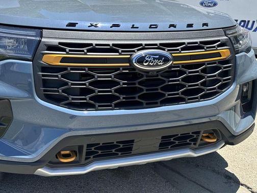 Vapor Blue 2026 Ford Explorer Tremor