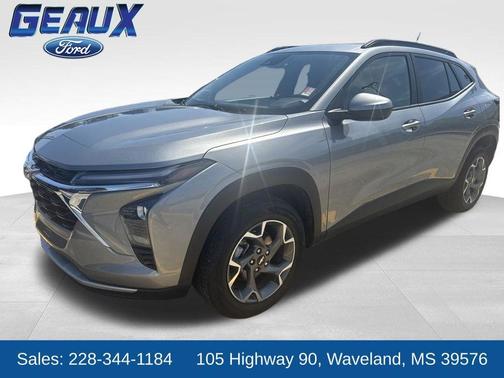 Sterling Gray Metallic 2025 Chevrolet Trax LT