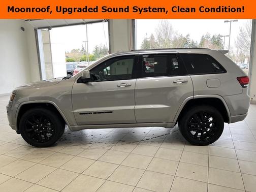 Photo 4 of 27 of 2020 Jeep Grand Cherokee Altitude