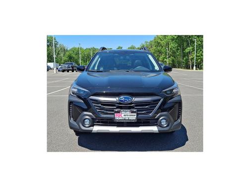 Crystal Black Silica 2023 Subaru Outback Limited